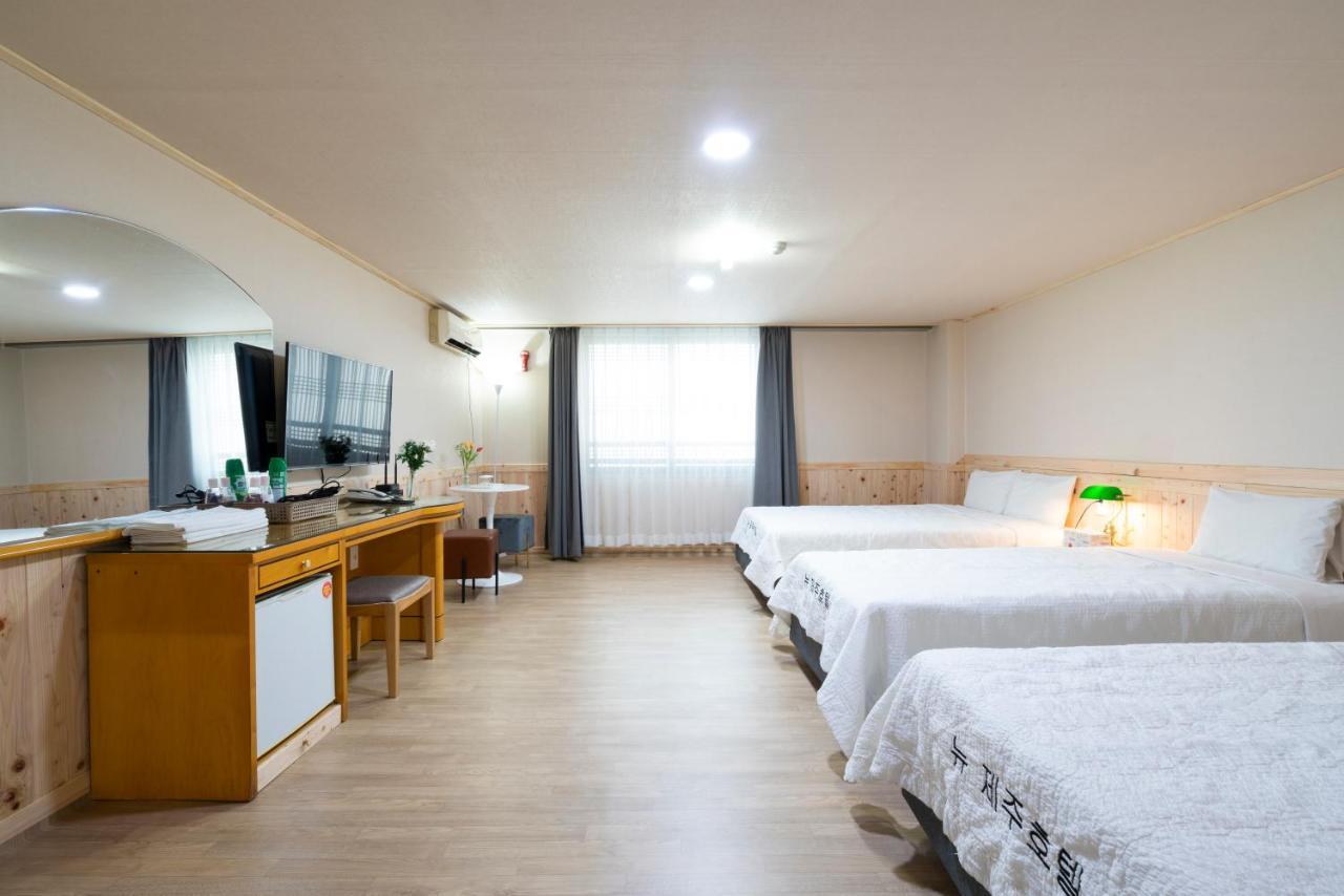 New Jeju Hotel Esterno foto