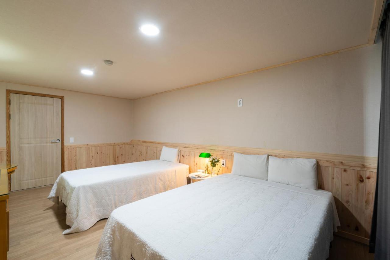 New Jeju Hotel Esterno foto
